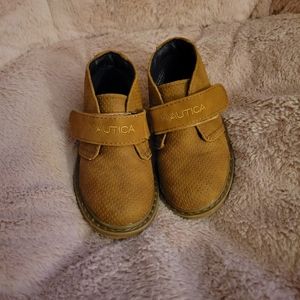 Nautica toddler boy shoes. Size 7. Only worn once.